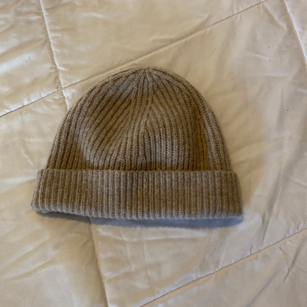 Cashmere beanie